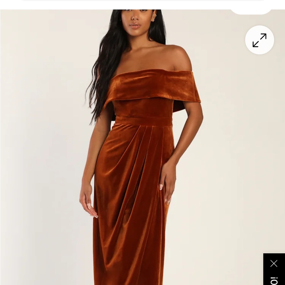 Lulu's Strapless Velvet Off-Shoulder Gown in Rust